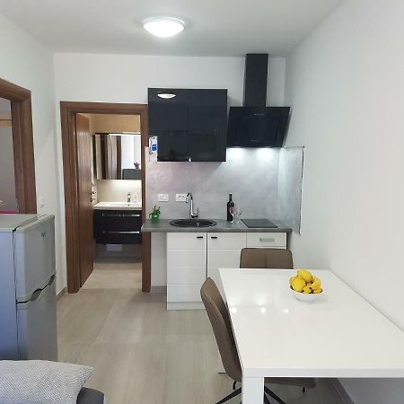 Apartmani Benjamin Bibinje Buitenkant foto