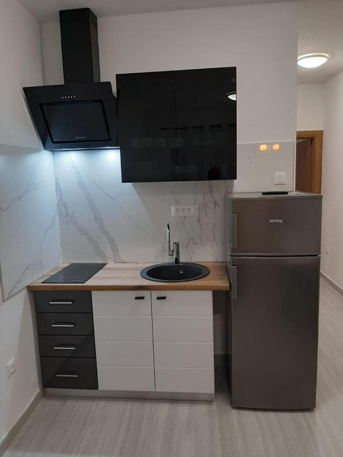 Apartmani Benjamin Bibinje Buitenkant foto