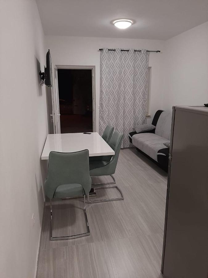 Apartmani Benjamin Bibinje Buitenkant foto