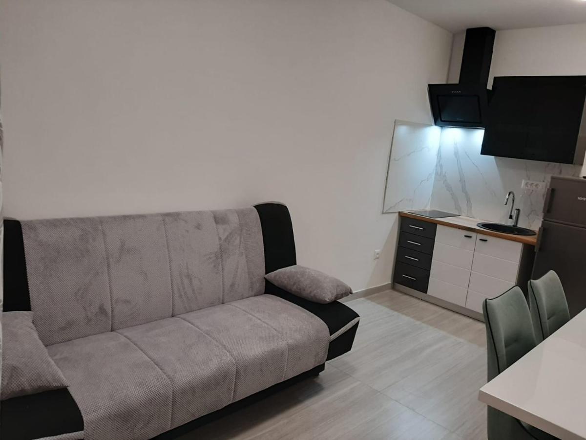 Apartmani Benjamin Bibinje Buitenkant foto